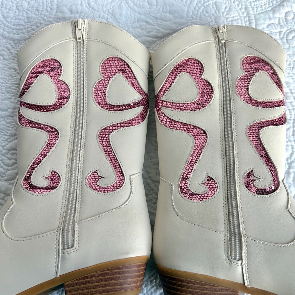 Cupcakes & Cashmere Kids Baysie Cream Cowboy Boots Pink Sequin Hearts Size 5 - Picture 6 of 11